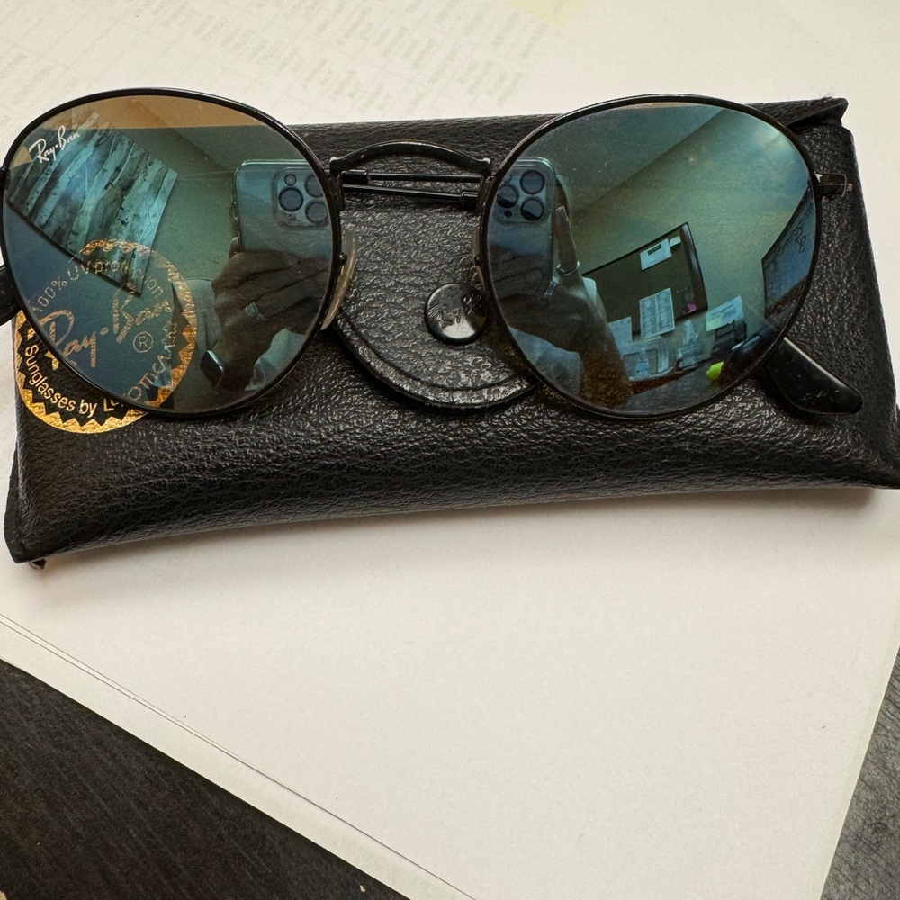 RayBans Round Flash Lens